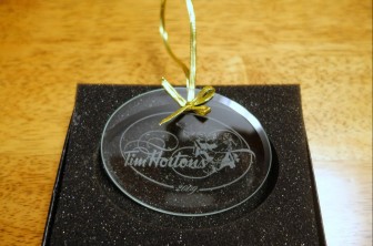 2009 Glass Employee Gift Ornament